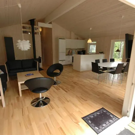 Hertta - 200m From The Sea In Lolland- Falster And Mon By Interhome *